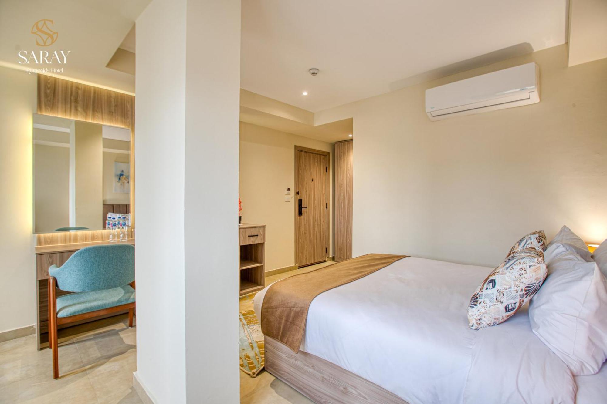 Saray Pyramids & Museum View Hotel Kafret el-Gabal Zimmer foto